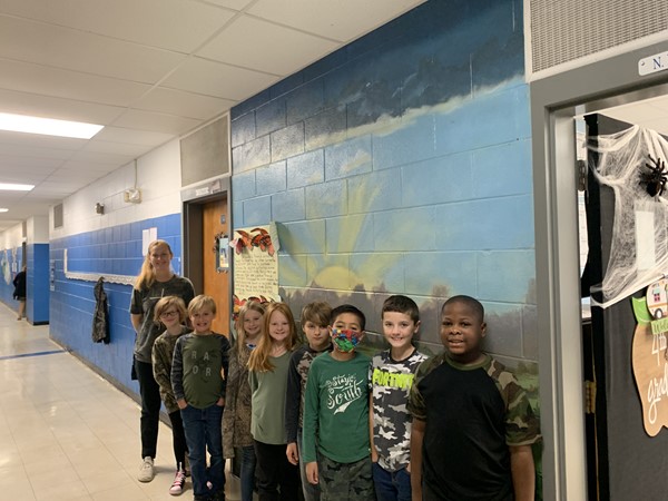 4th Graders on Camo Day of Red Ribbon Week 2022