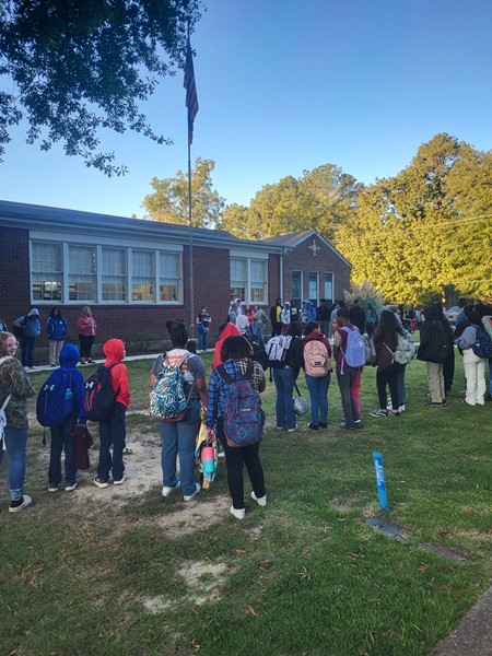The 2022 See You at the Pole Rally was a great success. 
Students and staff gathered to pray and have devotion. 
Thank you Michael Baker, pastor of Blue Mountain Baptist Church, and Dontae Knox, youth minister at Blue Mountain Baptist Church. 